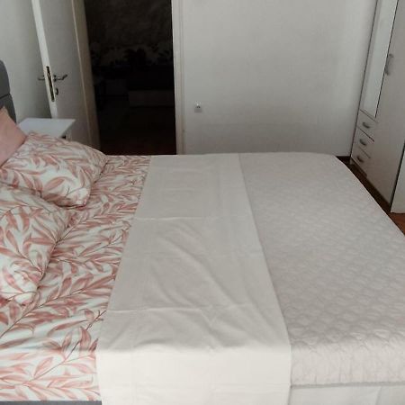 White Night City Center Apartman Belgrade Extérieur photo
