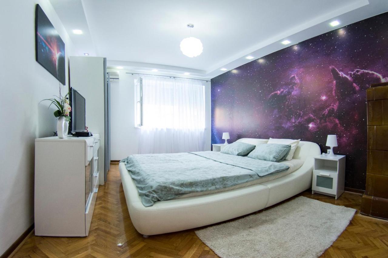 White Night City Center Apartman Belgrade Extérieur photo